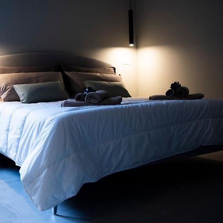 Conny'S House Apartment คาตาเนีย ภายนอก รูปภาพ
