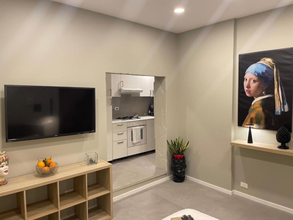 Conny'S House Apartment คาตาเนีย ภายนอก รูปภาพ